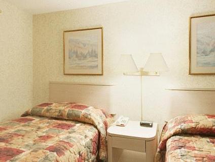 Americas Best Value Inn - Baltimora Esterno foto